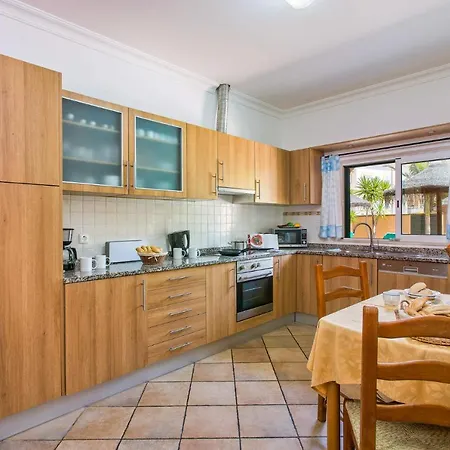 Elenor C - Central Location In Vale Da Parra - 3 Adjoining Villas